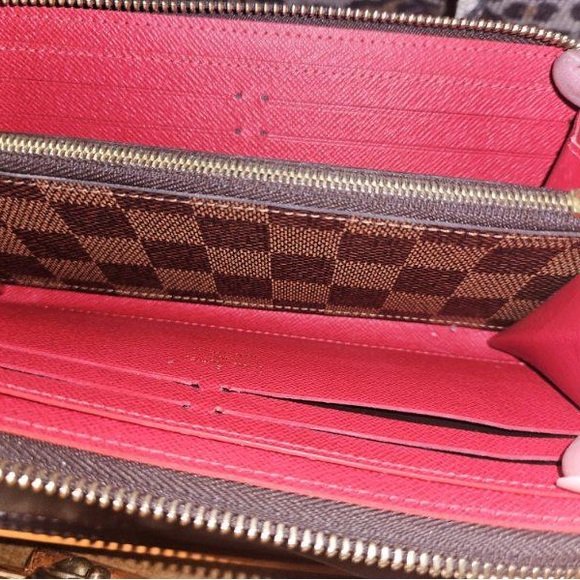 Louis Vuitton Zippy Damier Ebene - Picture 5 of 7